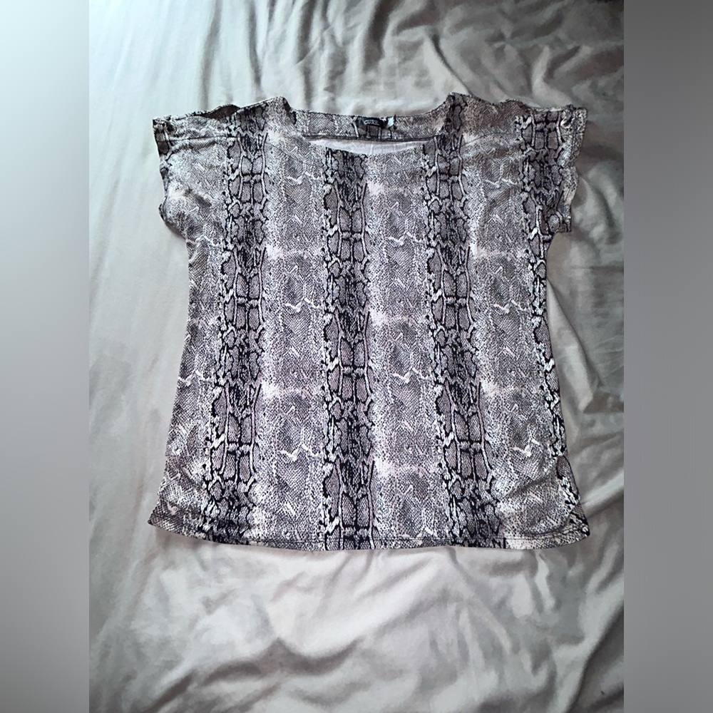 Cure Women's Snakeskin Short Sleeve Blouse